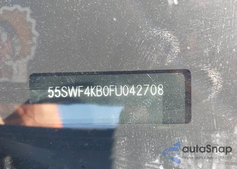 2015 Mercedes-Benz C 300 Sport 4Matic z USA, uszkodzony, nr VIN 55SWF4KB0FU042708